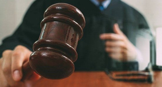 НА ПЛАТФОРМЕ ТРИКОЛОРА ПОЯВИЛСЯ ТЕЛЕКАНАЛ «ЗАЛ СУДА»